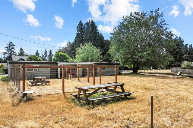 1215 244th Avenue NE, Sammamish, WA 98074