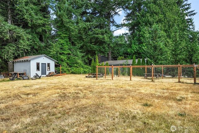 1215 244th Avenue NE, Sammamish, WA 98074