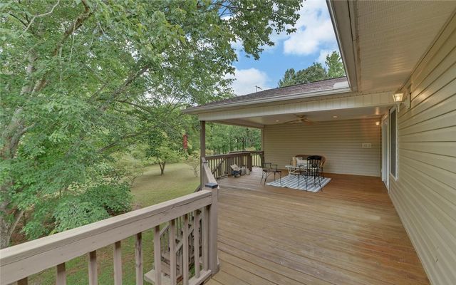 157 Nelle Drive, Hartwell, GA 30643