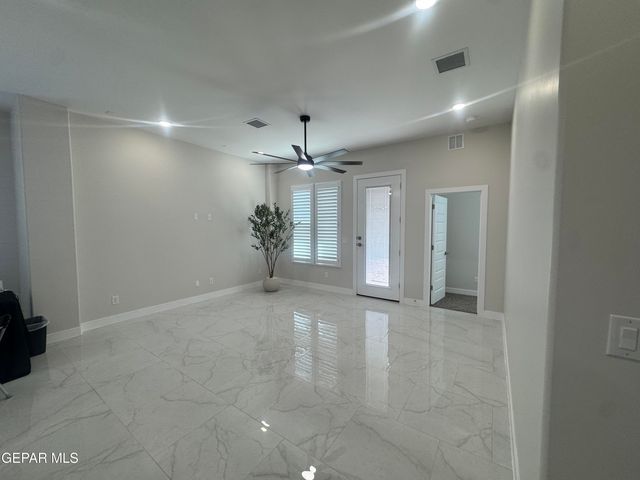 1800 Preakness Avenue, Horizon City, TX 79928