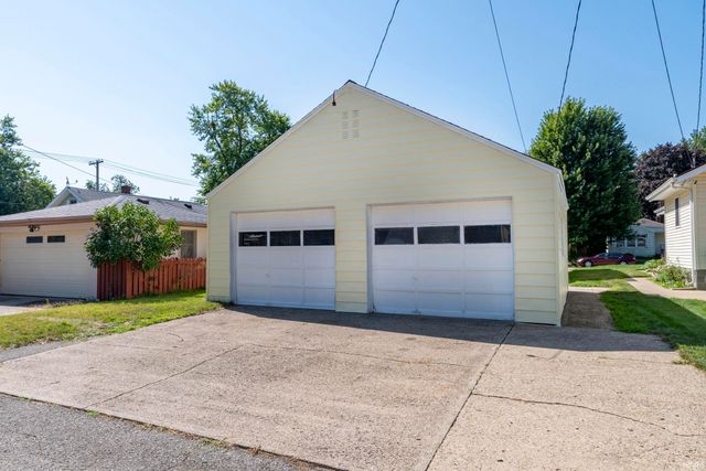 310 E Edgar Avenue, Mishawaka, IN 46545