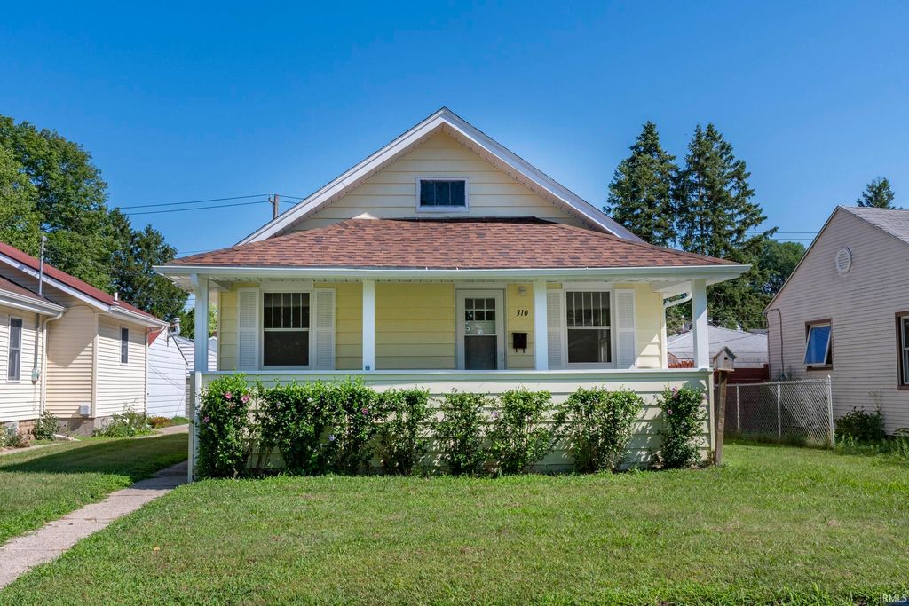 310 E Edgar Avenue, Mishawaka, IN 46545