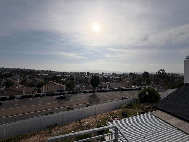 6985 lane, San Diego, CA 92139