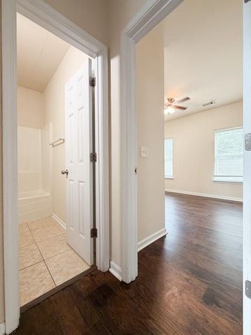 1320 Grey Rock Way, Suwanee, GA 30024