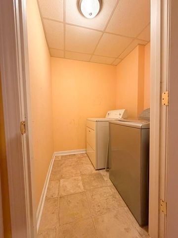 1320 Grey Rock Way, Suwanee, GA 30024