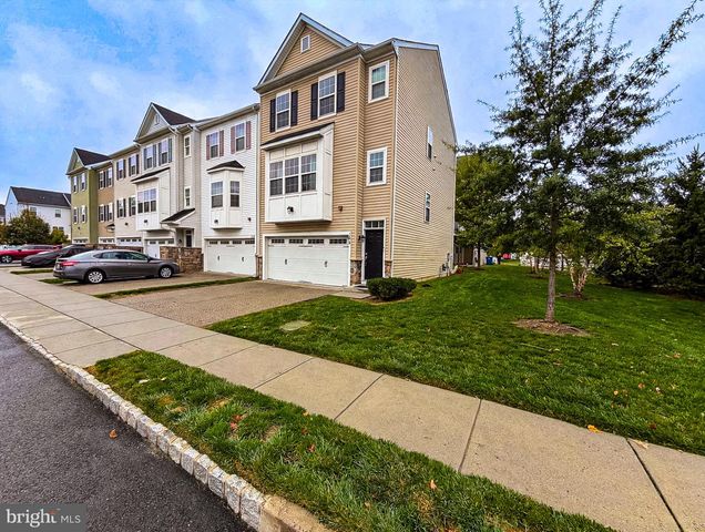 164 MERCER CT, Fairless Hills, PA 19030