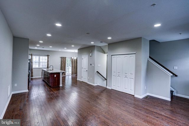 164 MERCER CT, Fairless Hills, PA 19030