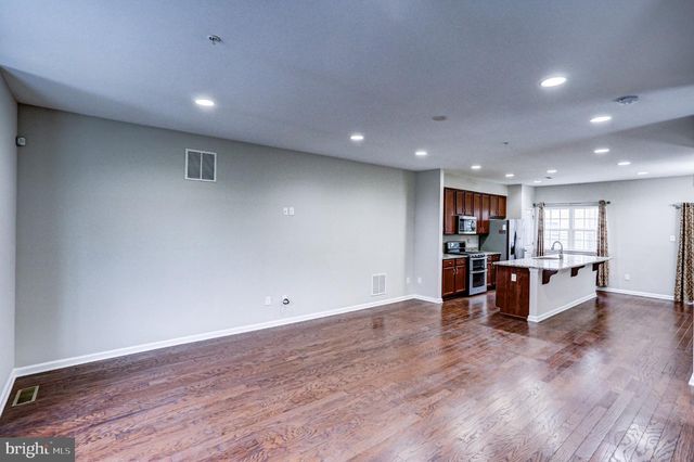 164 MERCER CT, Fairless Hills, PA 19030