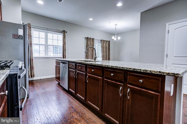 164 MERCER CT, Fairless Hills, PA 19030