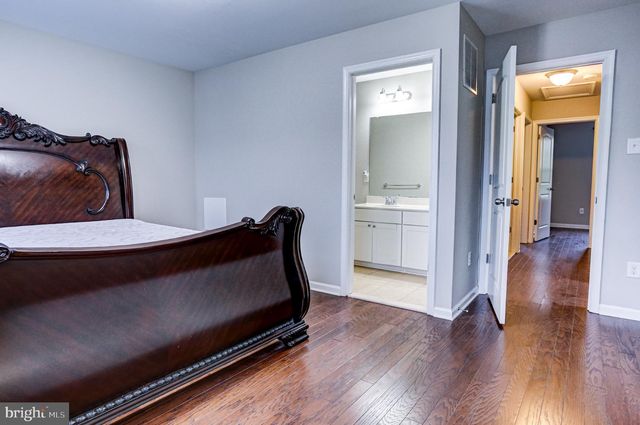 164 MERCER CT, Fairless Hills, PA 19030
