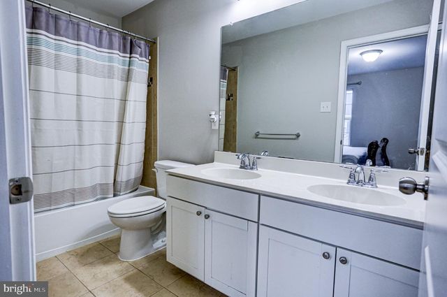 164 MERCER CT, Fairless Hills, PA 19030