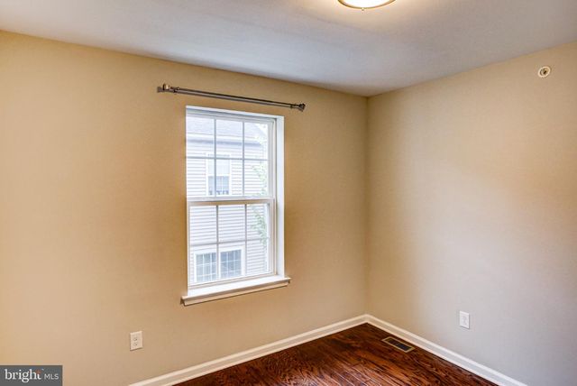 164 MERCER CT, Fairless Hills, PA 19030