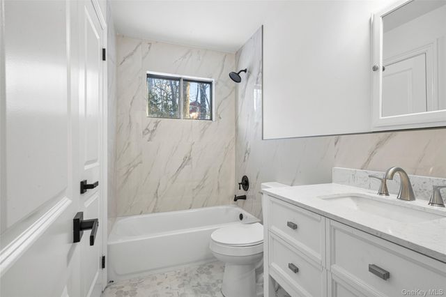 102 Ridge Road, Cortlandt Manor, NY 10567