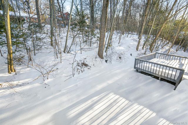 102 Ridge Road, Cortlandt Manor, NY 10567