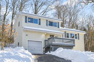 102 Ridge Road, Cortlandt Manor, NY 10567