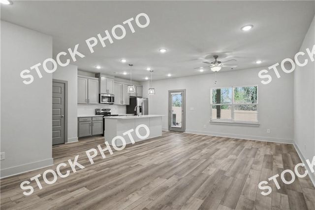 4355 Fern River Bend 34, Norcross, GA 30093