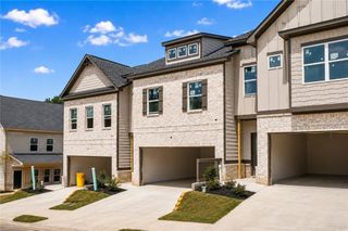 4355 Fern River Bend 34, Norcross, GA 30093