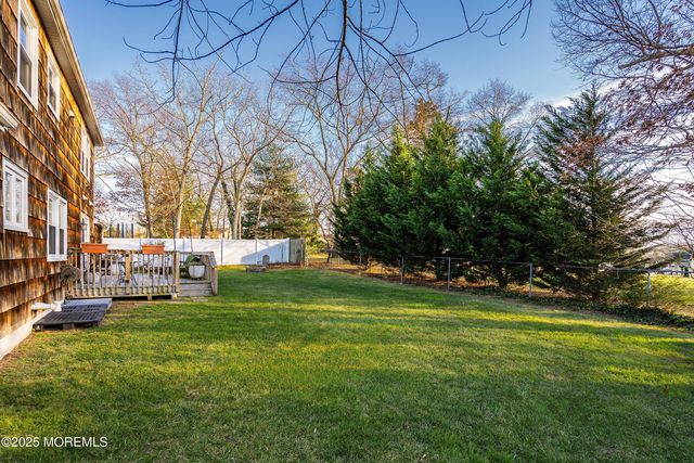 323 Suburban Drive, Toms River, NJ 08753