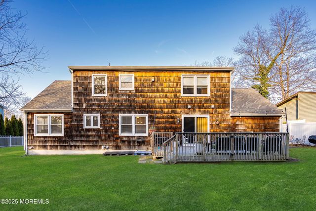 323 Suburban Drive, Toms River, NJ 08753