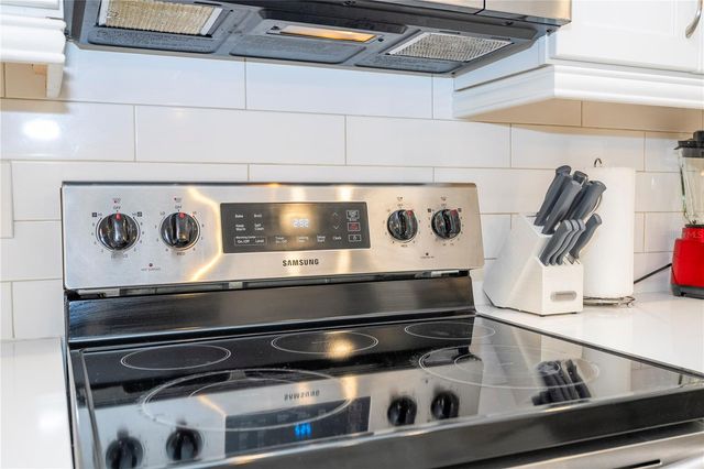 7774 WESTLAND DRIVE, Kissimmee, FL 34747