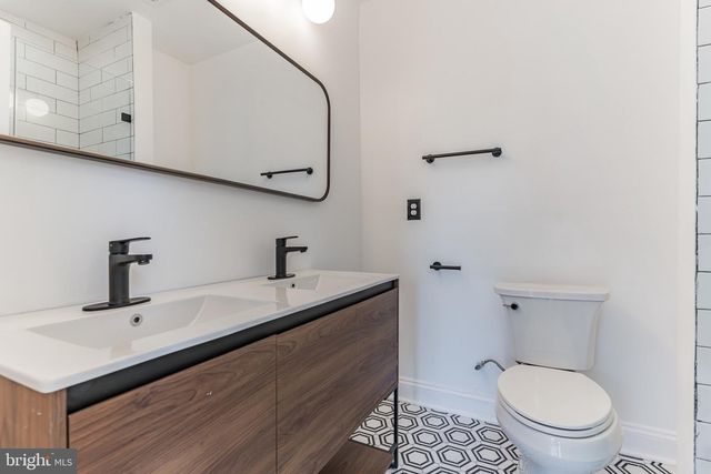 5300 5TH ST NW, Washington, DC 20011