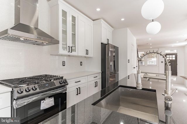 5300 5TH ST NW, Washington, DC 20011