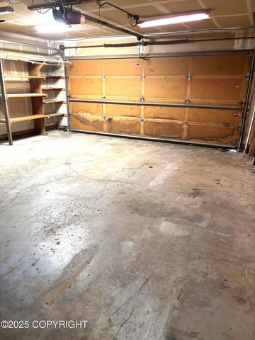 7025 S Gilleys Circle, Wasilla, AK 99623