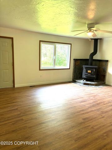 7025 S Gilleys Circle, Wasilla, AK 99623