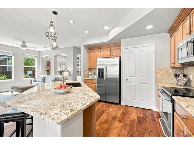 649 W Burgundy St C, Highlands Ranch, CO 80129