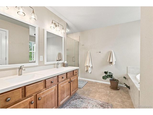 649 W Burgundy St C, Highlands Ranch, CO 80129