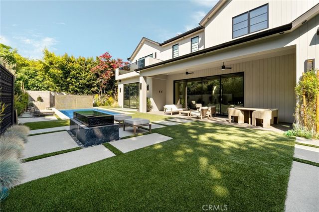 4050 Contera Road, Encino, CA 91436