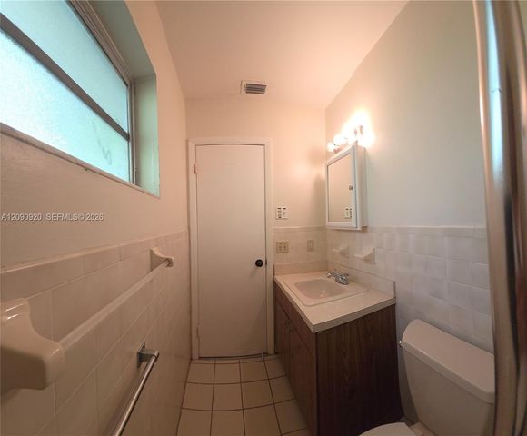 2308 Monroe Street 1, Hollywood, FL 33020