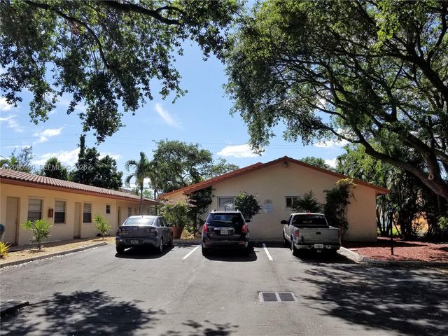 2308 Monroe Street 1, Hollywood, FL 33020