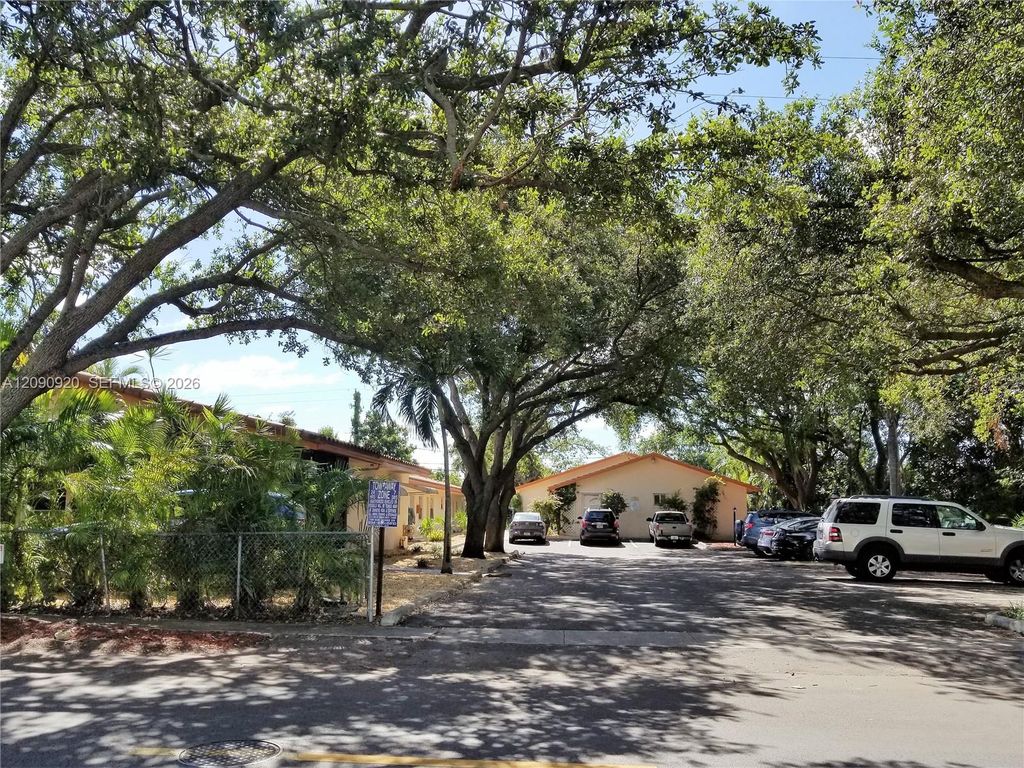 2308 Monroe Street 1, Hollywood, FL 33020