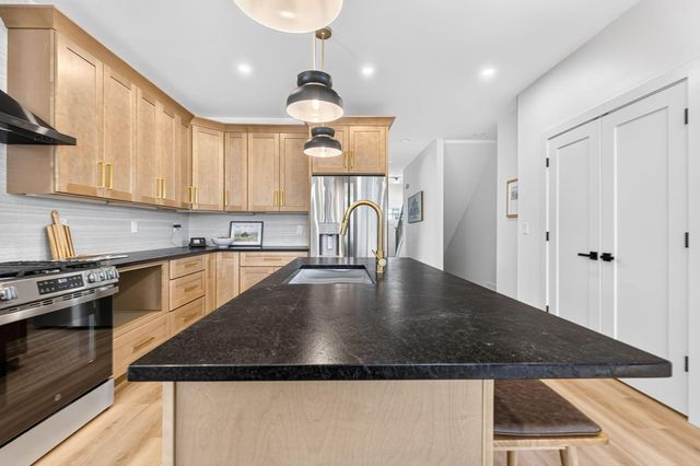 176 N Garfield Avenue, Columbus, OH 43203