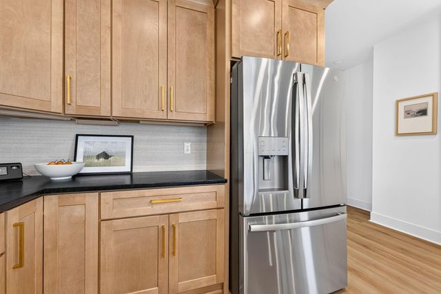 176 N Garfield Avenue, Columbus, OH 43203