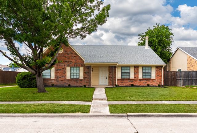 4500 Larner Street, The Colony, TX 75056