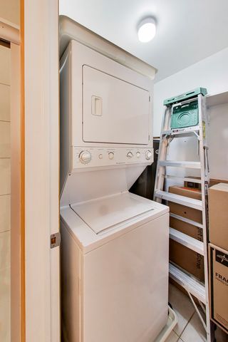 7509 Madison Street B3, Forest Park, IL 60130