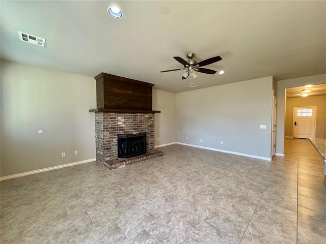 7229 NW 146th Street, Oklahoma City, OK 73142