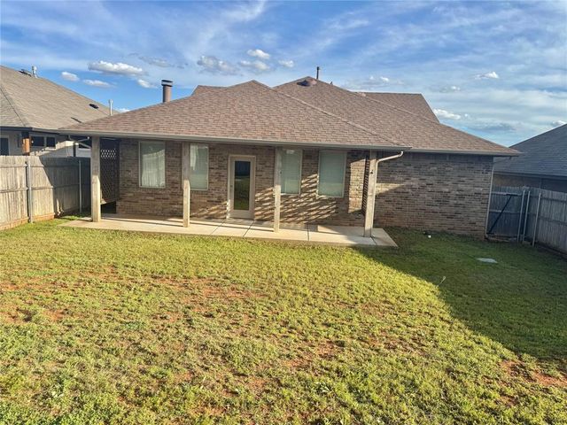 7229 NW 146th Street, Oklahoma City, OK 73142