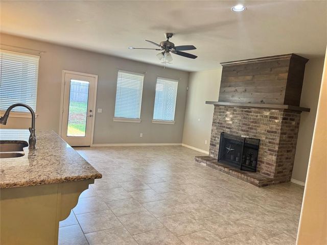 7229 NW 146th Street, Oklahoma City, OK 73142