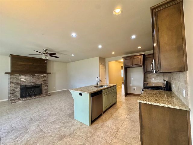 7229 NW 146th Street, Oklahoma City, OK 73142