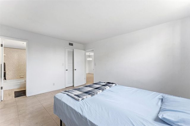 4500 N Federal Highway 134D, Lighthouse Point, FL 33064