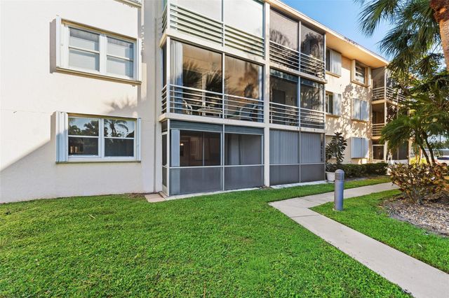 4500 N Federal Highway 134D, Lighthouse Point, FL 33064