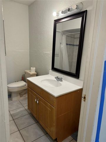 121 33RD AVENUE E, Bradenton, FL 34208