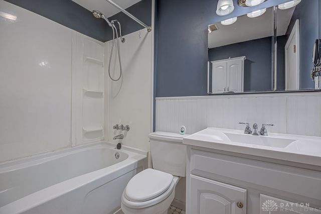 1237 Ellen Drive, Middletown, OH 45042