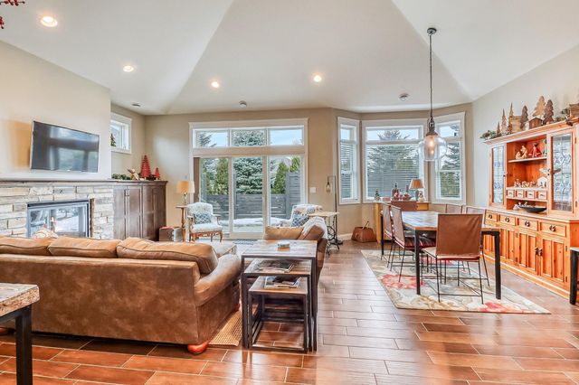 1904 Bridgeview Boulevard, Detroit Lakes, MN 56501