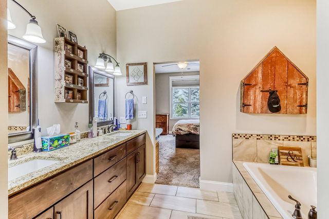 1904 Bridgeview Boulevard, Detroit Lakes, MN 56501