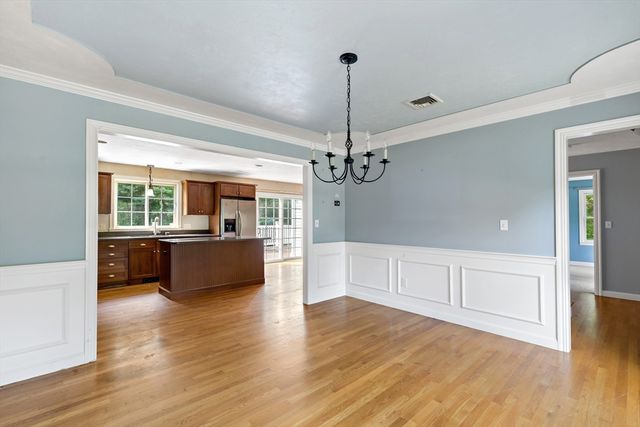 13 Arrowhead Path, Halifax, MA 02338