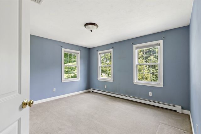 13 Arrowhead Path, Halifax, MA 02338